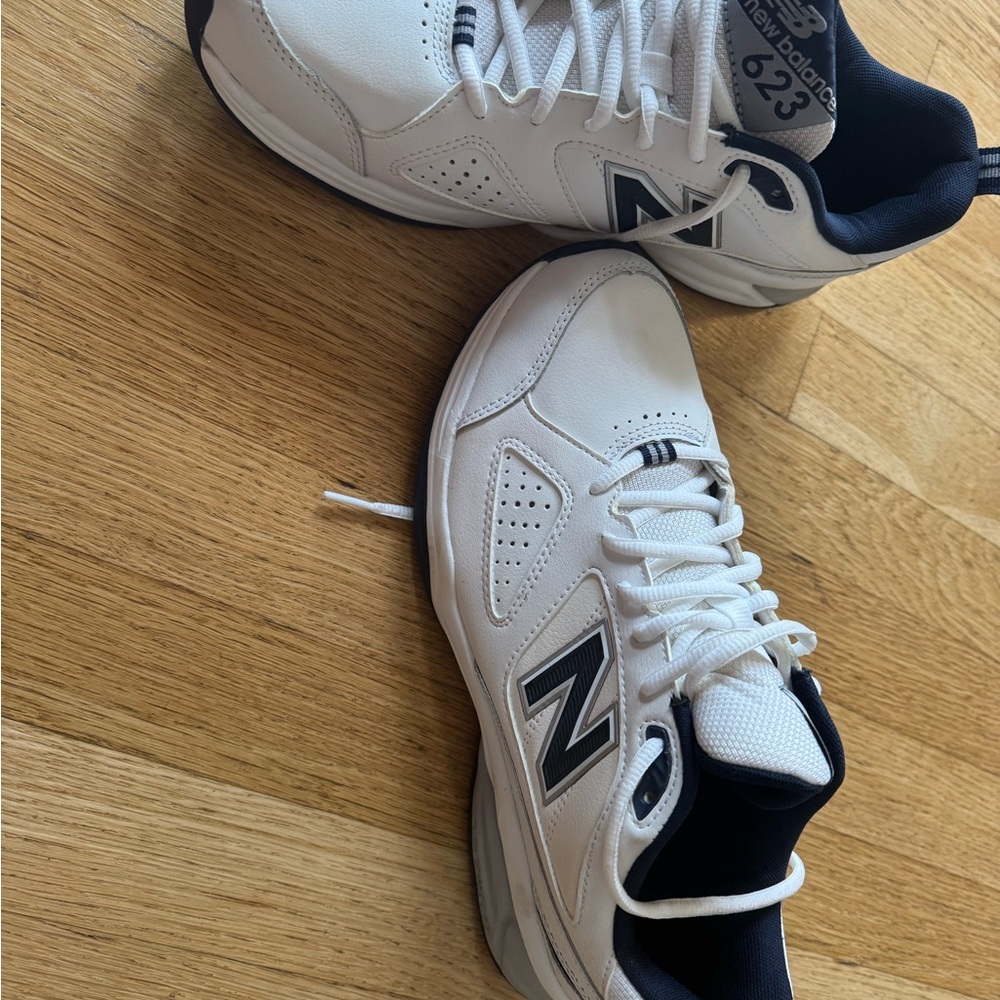 New Balance Men's White and Black Athletic Shoes